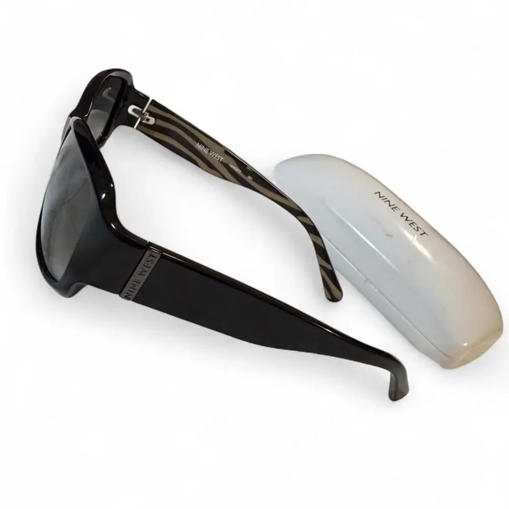 Nine West Women's Black and Brown Sunglasses